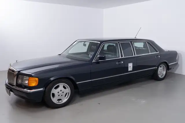 Mercedes-Benz 560 SEL Pullmann Königsmodell Langversion