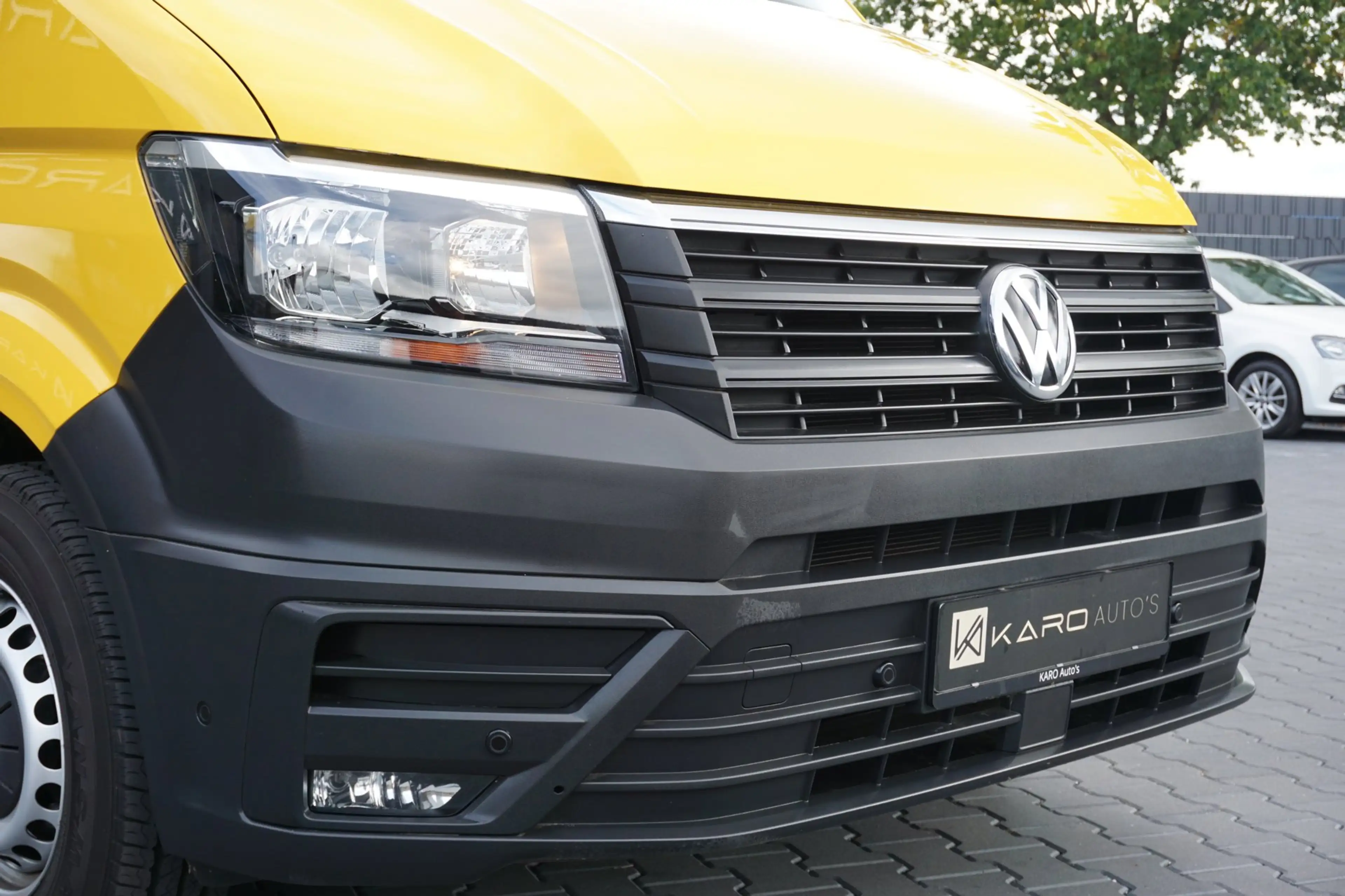 Volkswagen Crafter 35 2.0 TDI L4H3 DC DSG Carplay Cruise Cam — photo 8