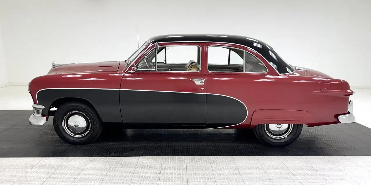 Ford Sedan, foto 2