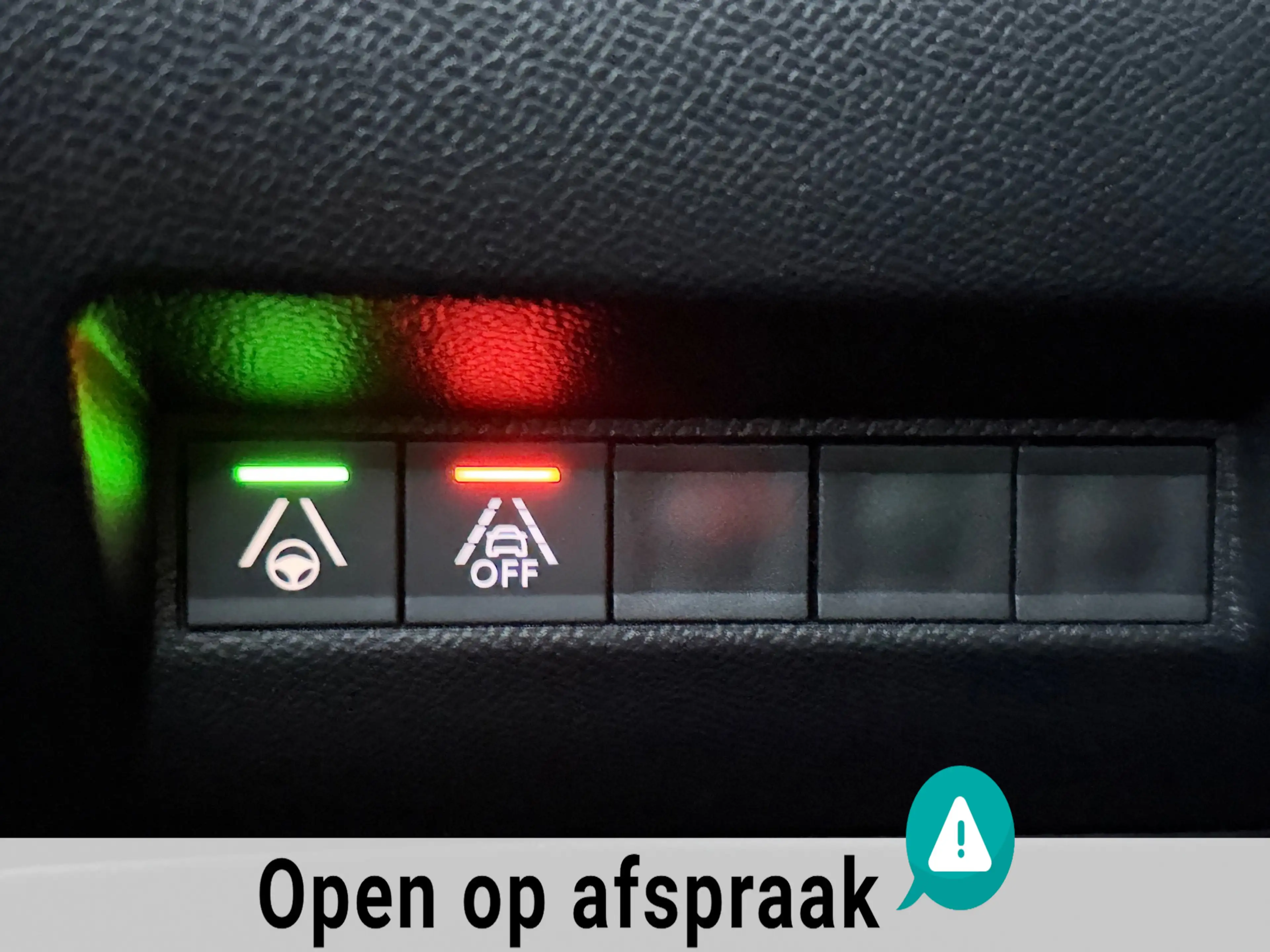 Peugeot 2008 1.2 PureTech GT Pack PANO LEDER CARPLAY NAVI AUTOM — photo 15