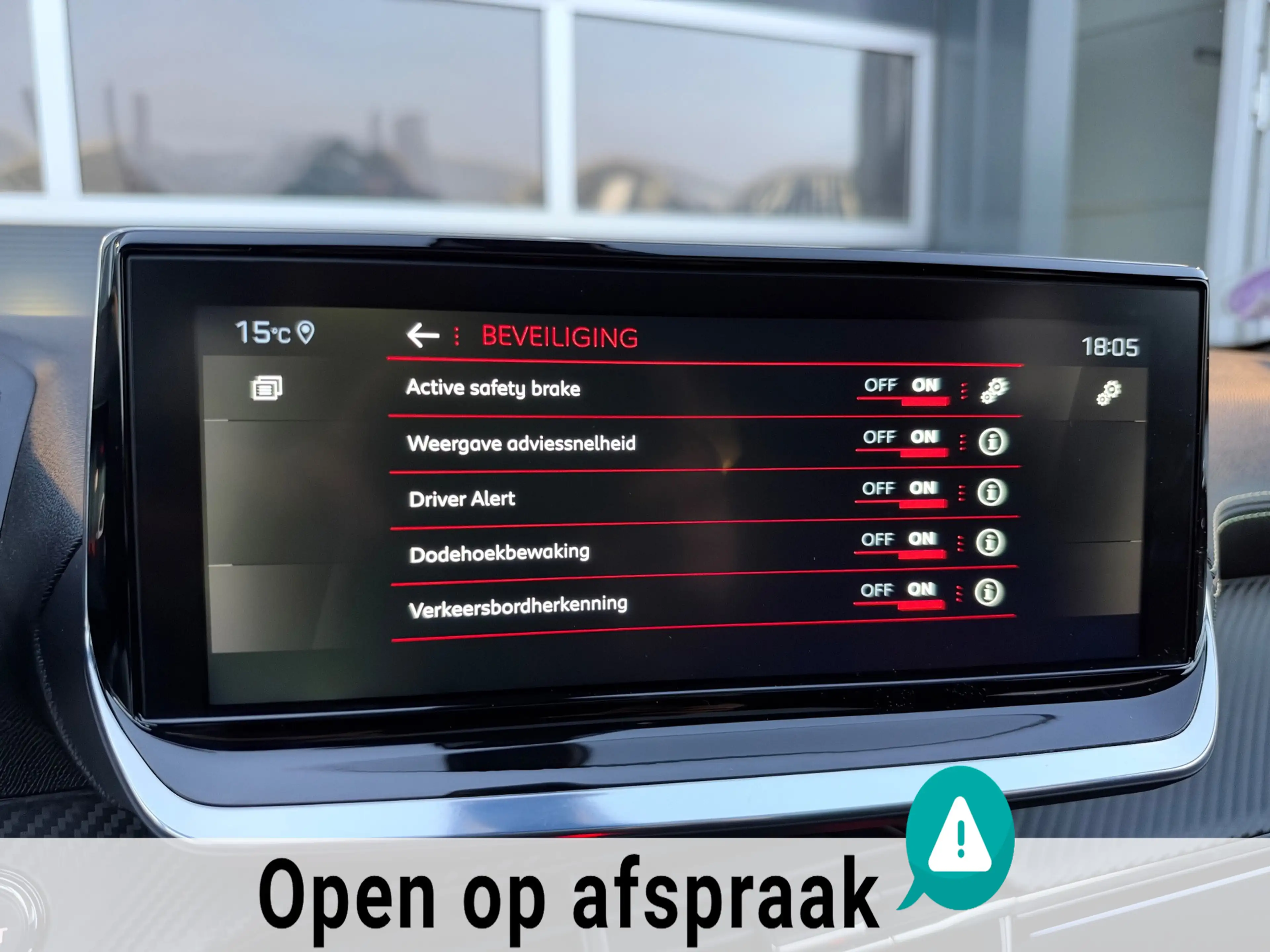 Peugeot 2008 1.2 PureTech GT Pack PANO LEDER CARPLAY NAVI AUTOM — photo 14