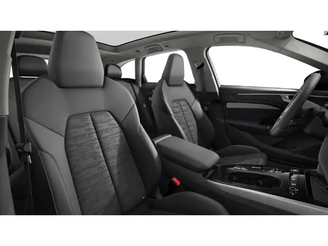 Audi A6 Avant view 8