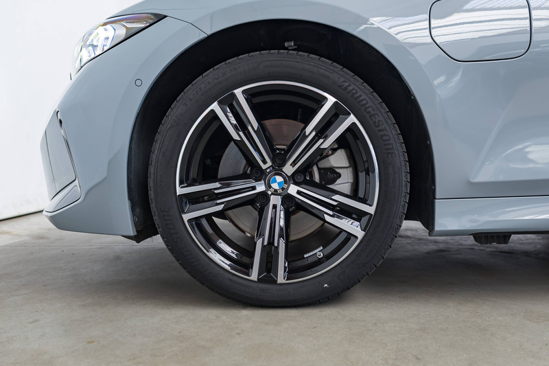 BMW 330 330e|M-SPORT|PHEV|HEAD-UP|360°|SFEERVERL.|ZETELVERW.|ACC|LA|GARANTIE| — photo 9