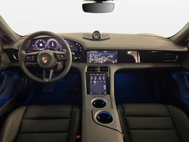 Porsche Taycan view 11
