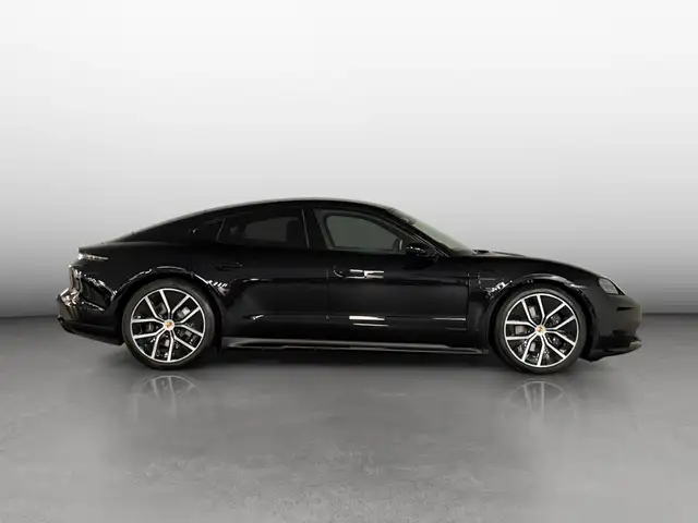 Porsche Taycan view 6