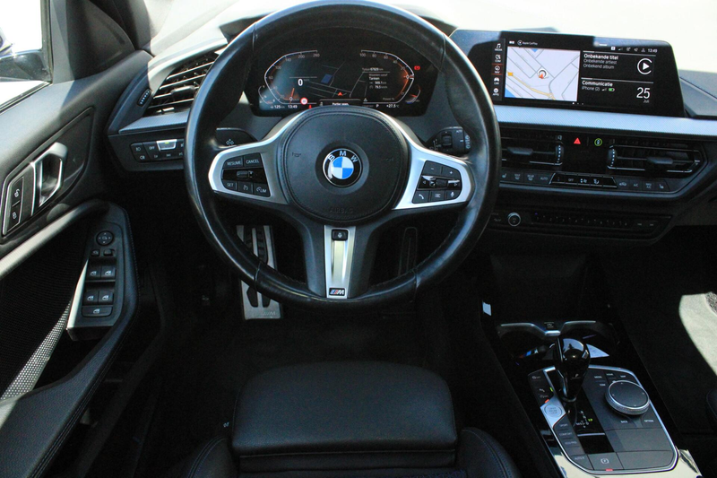 BMW 120 1-serie 120i M Sport Pro Pano Camera Trekhaak Stuu — photo 25