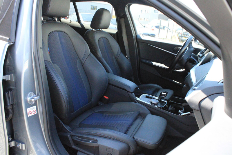 BMW 120 1-serie 120i M Sport Pro Pano Camera Trekhaak Stuu — photo 22