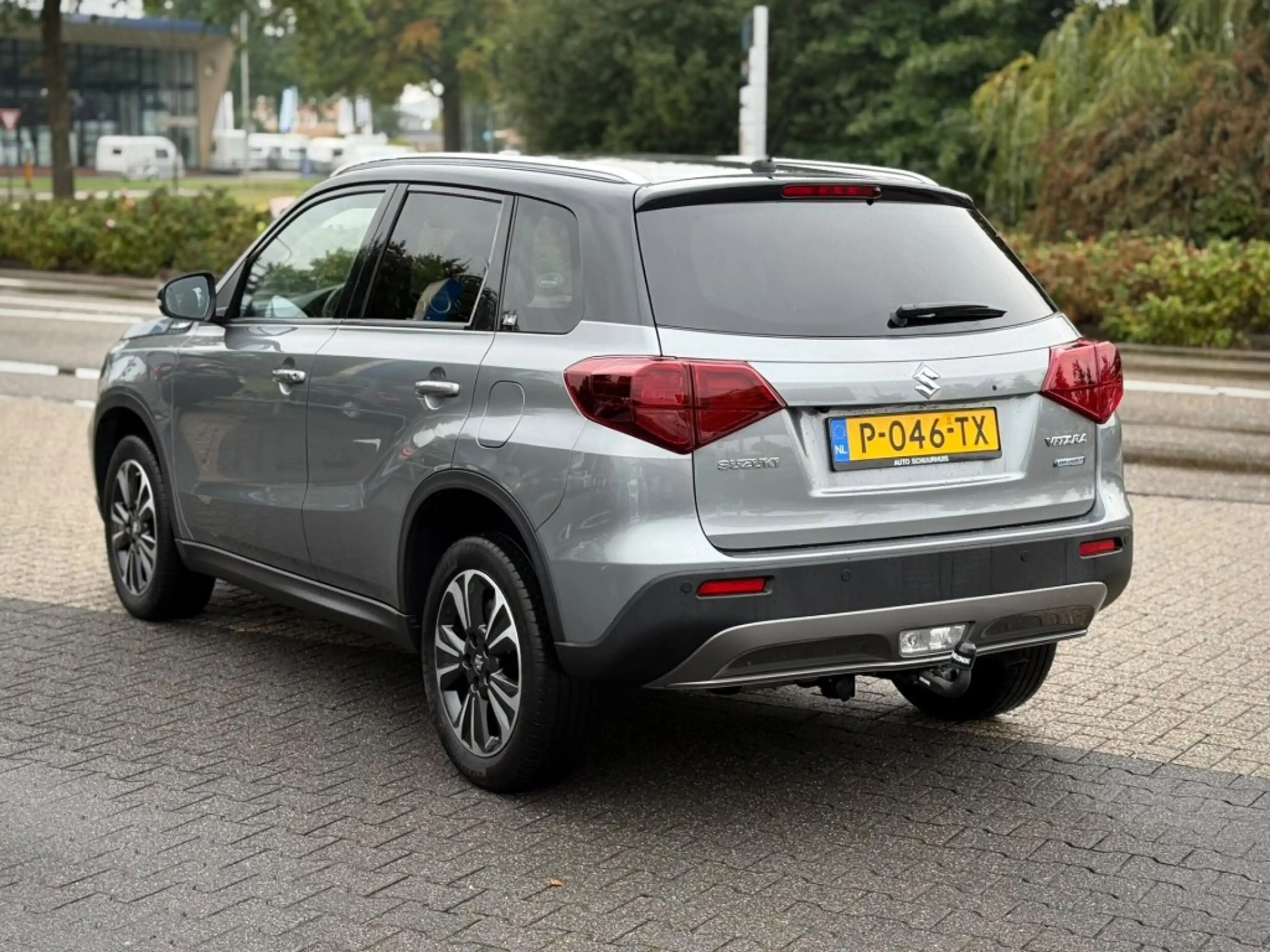 Suzuki Vitara 1.4 STYLE A/T PANODAK CARPLAY CAMERA TREKHAAK 1500 — photo 3