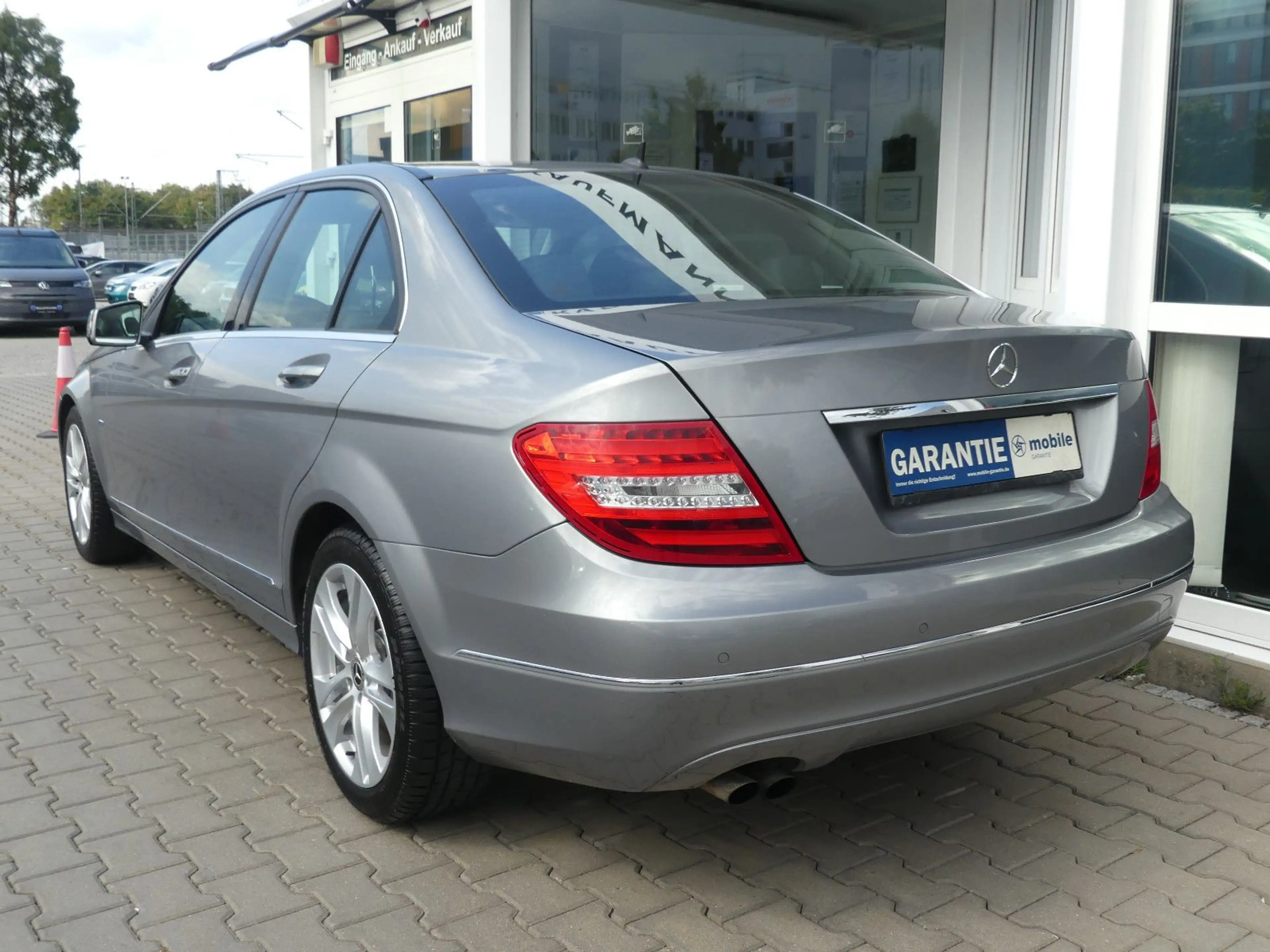 Mercedes-Benz C 180 C180 CGI Aut. Avantgarde Navi Lim Temp SZH PDC — photo 7