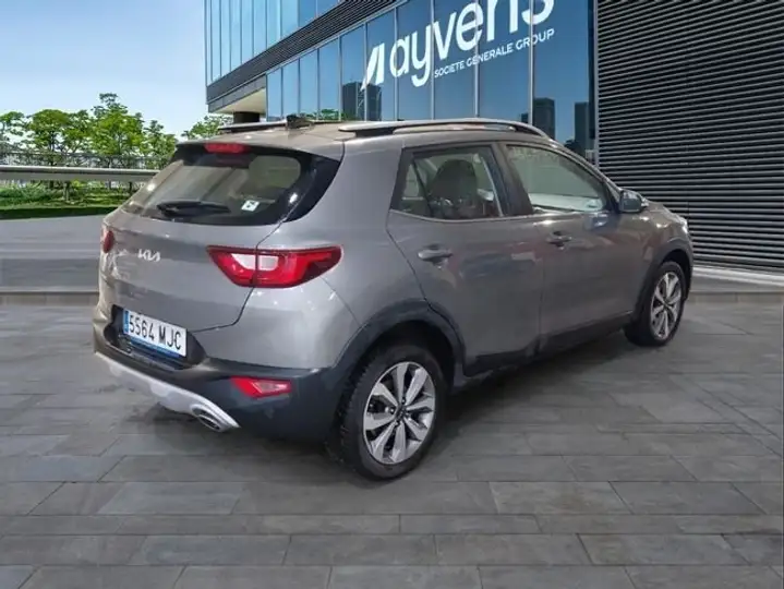 Kia Stonic 2023, foto 4