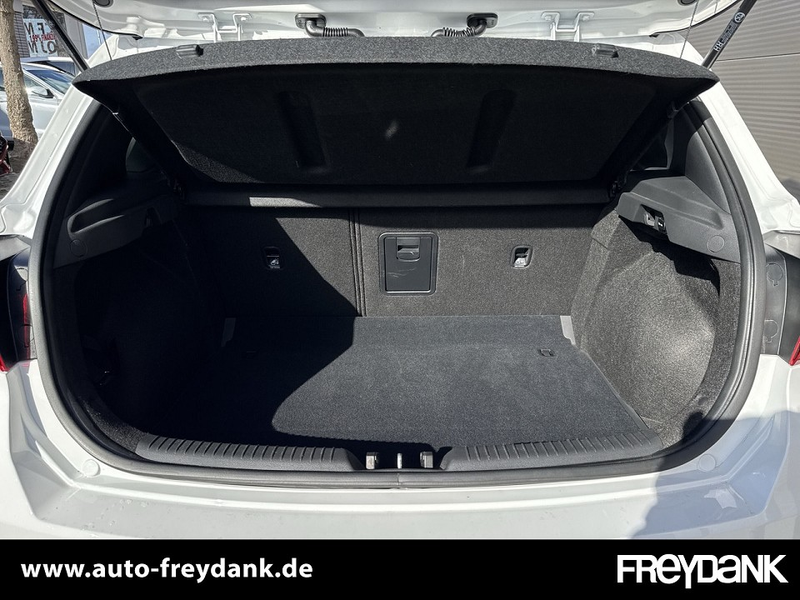 Hyundai i30 FL 5-Türer MJ22 M/T 48V-Hybrid N LINE, Komfortpake — photo 9
