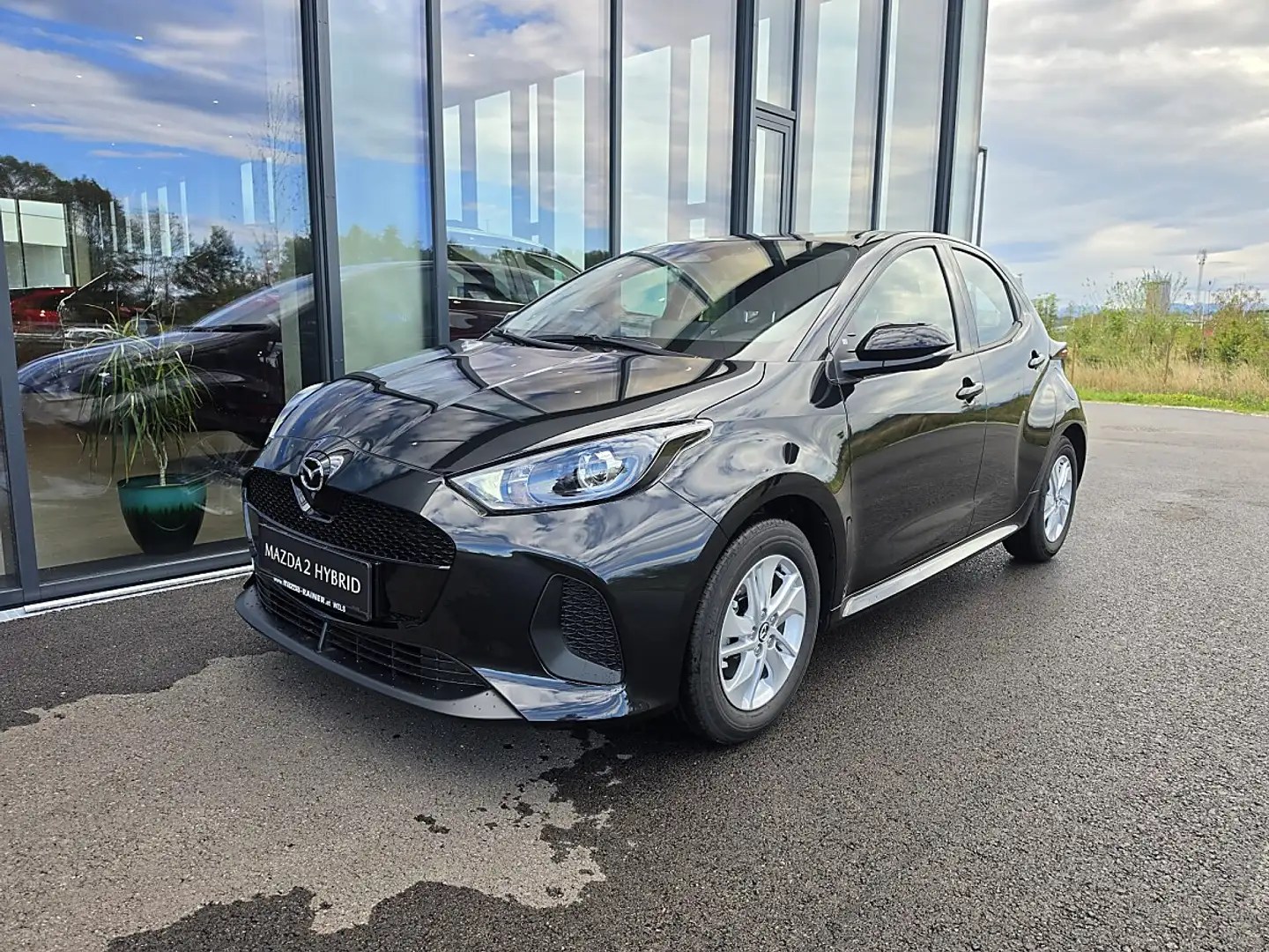 Mazda 2 Mazda2 Hybrid Centre Line Aut. Winterräder GRATIS Schwarz - 1