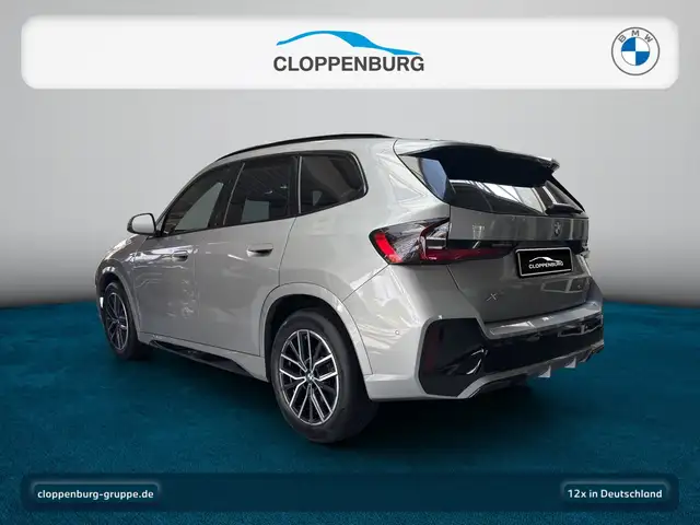 BMW X1 view 3