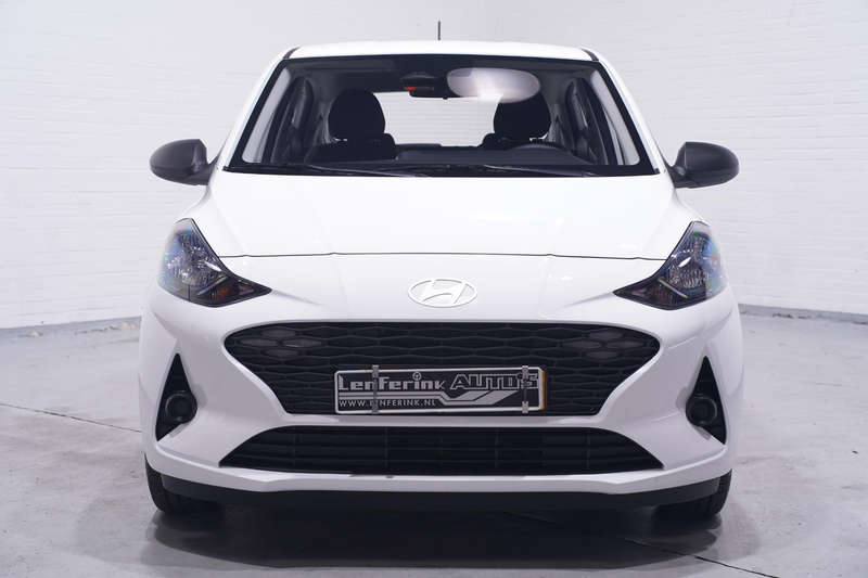 Hyundai i10 1.0 Comfort 1e Eig. NAP Navi Camera Apple Carplay — photo 2