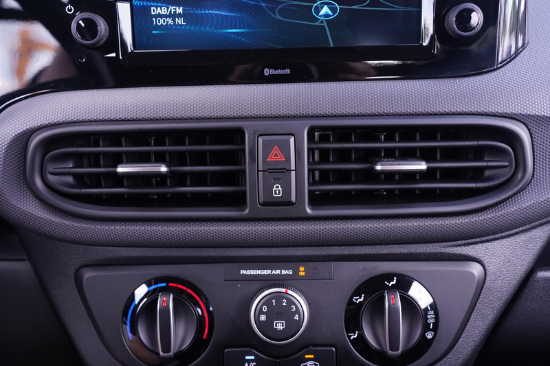 Hyundai i10 1.0 Comfort 1e Eig. NAP Navi Camera Apple Carplay — photo 29