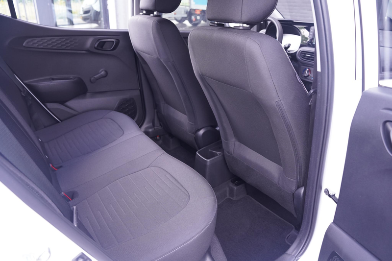 Hyundai i10 1.0 Comfort 1e Eig. NAP Navi Camera Apple Carplay — photo 41