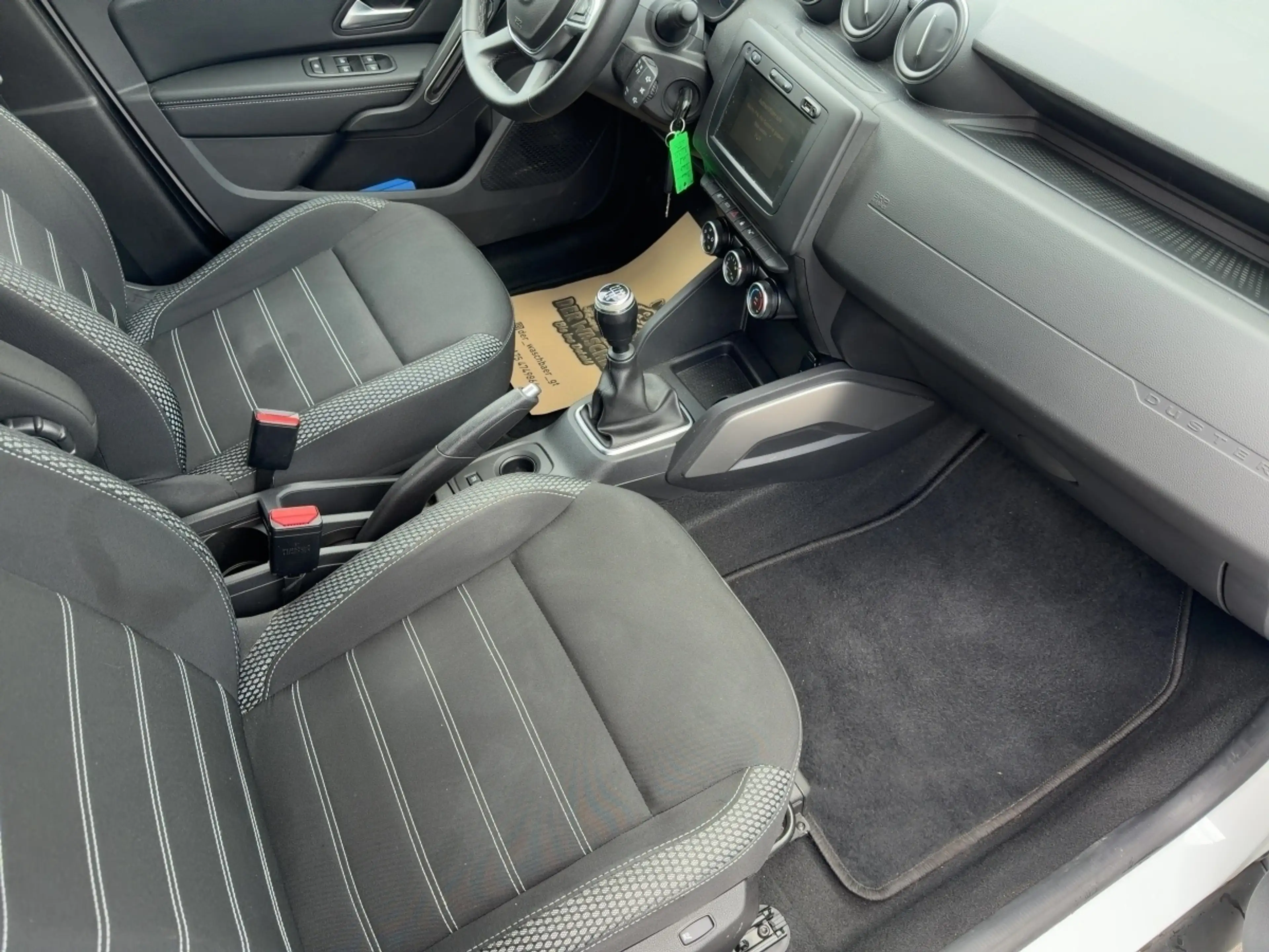 Dacia Duster TCe130 Prestige NAVI/SITZH/KAMERA/KLIMAAUTO — photo 11
