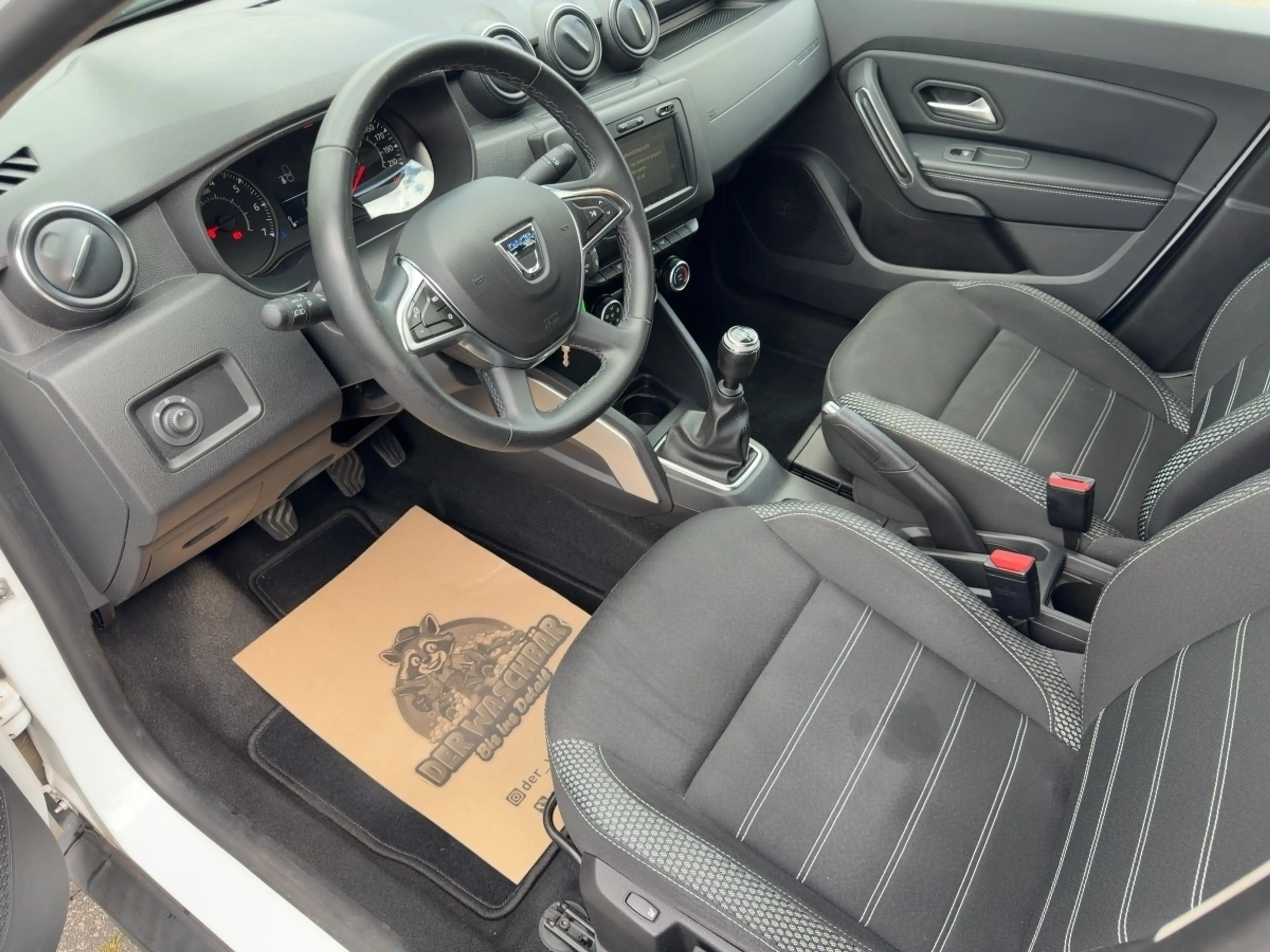 Dacia Duster TCe130 Prestige NAVI/SITZH/KAMERA/KLIMAAUTO — photo 14