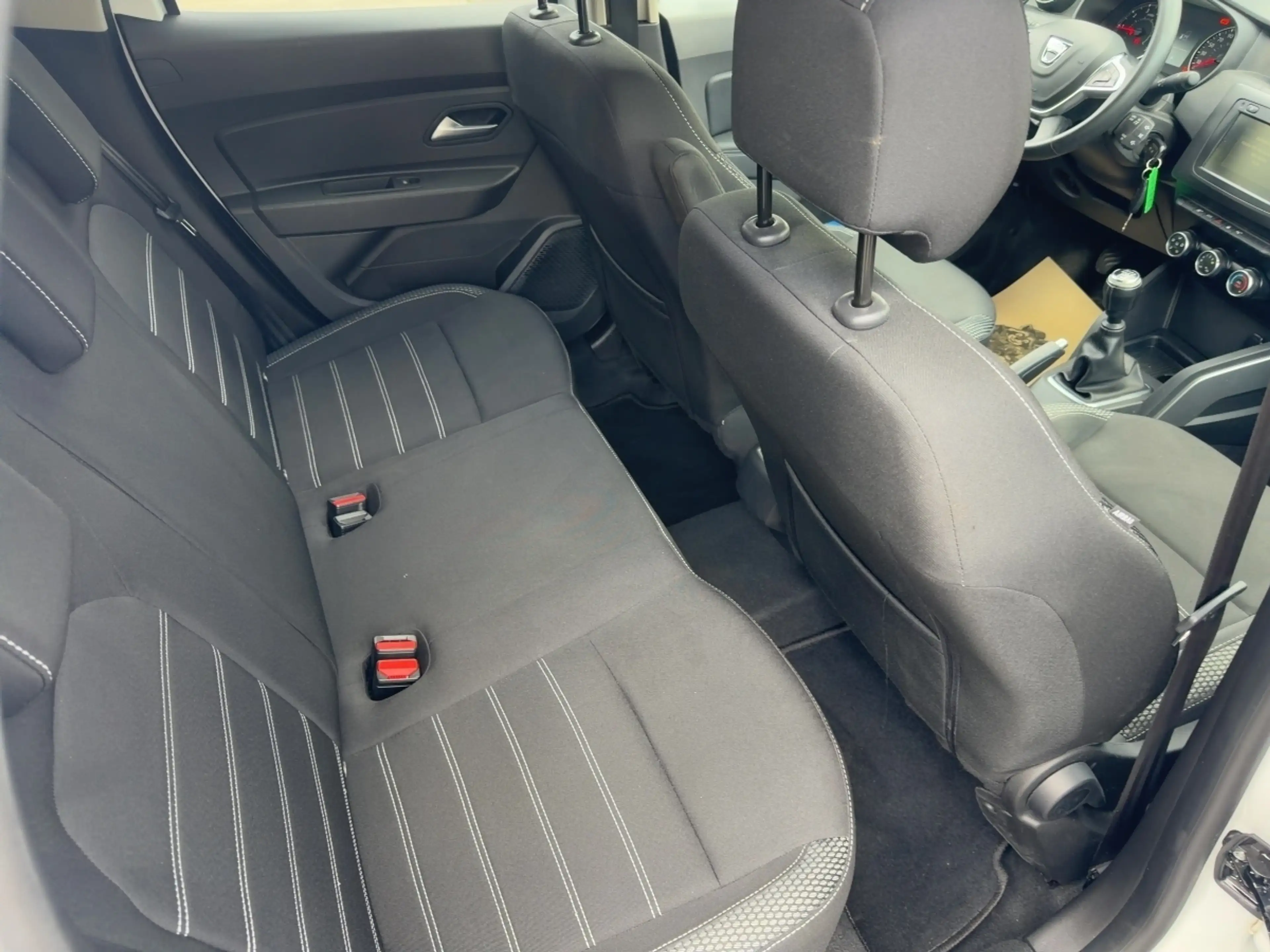 Dacia Duster TCe130 Prestige NAVI/SITZH/KAMERA/KLIMAAUTO — photo 12
