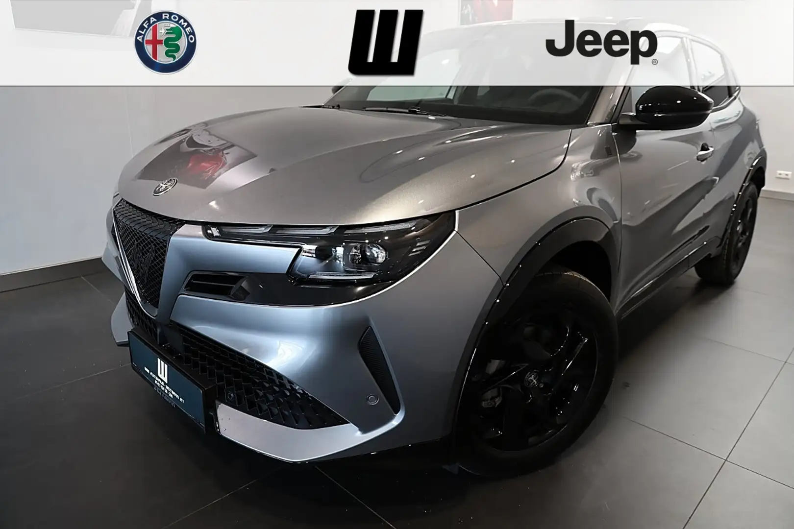 Alfa Romeo Junior Ibrida 1.2 e DCT6 Mild-Hybrid Sprint Grau - 1