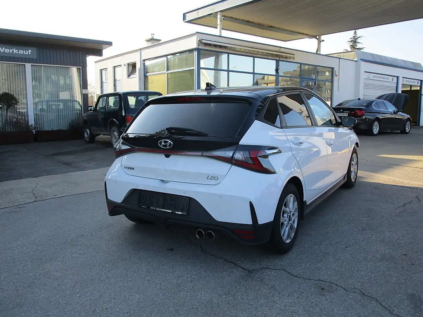 Hyundai i20 1,0 T-GDI 48V N-Line Frontschaden Weiß - 2