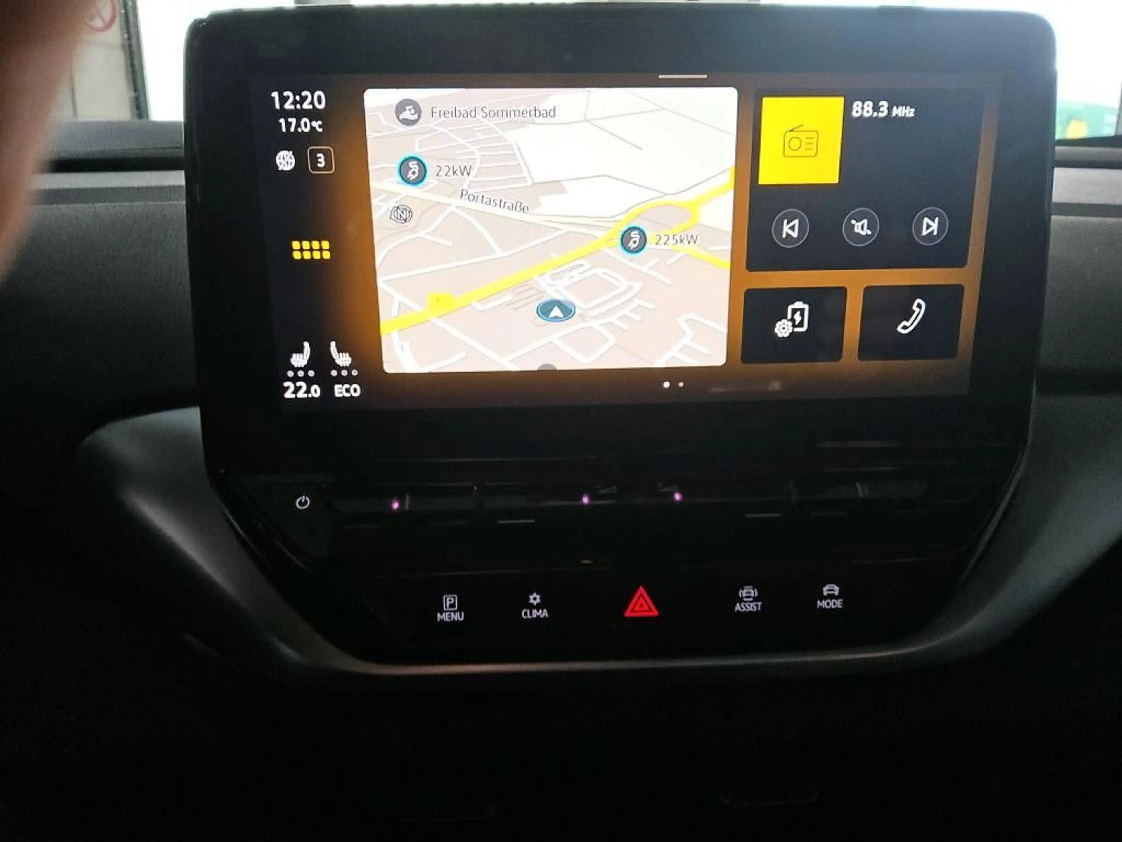 Volkswagen ID.4 Pro Performance 150 kW *WÄRMEP*RCAM*AHK*KEY — photo 7