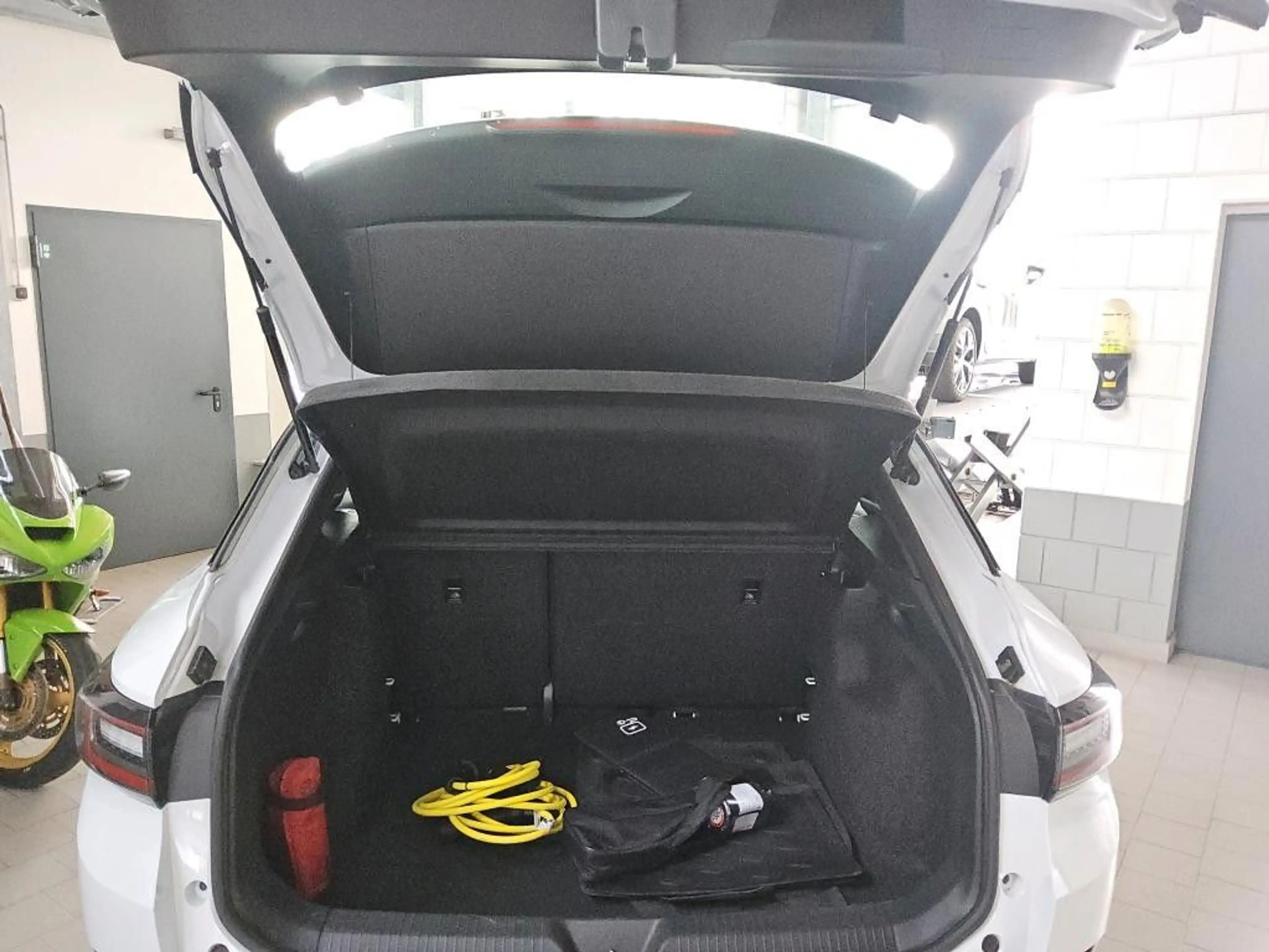 Volkswagen ID.4 Pro Performance 150 kW *WÄRMEP*RCAM*AHK*KEY — photo 12