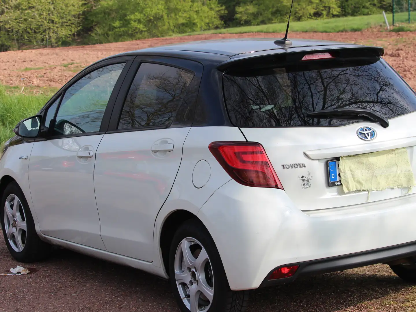 Toyota Yaris Yaris Hybrid Hybrid 1.5 VVT-i Style Weiß - 1