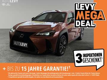F-Sport Design +Kamera+CarPlay+PDC+SHZ+