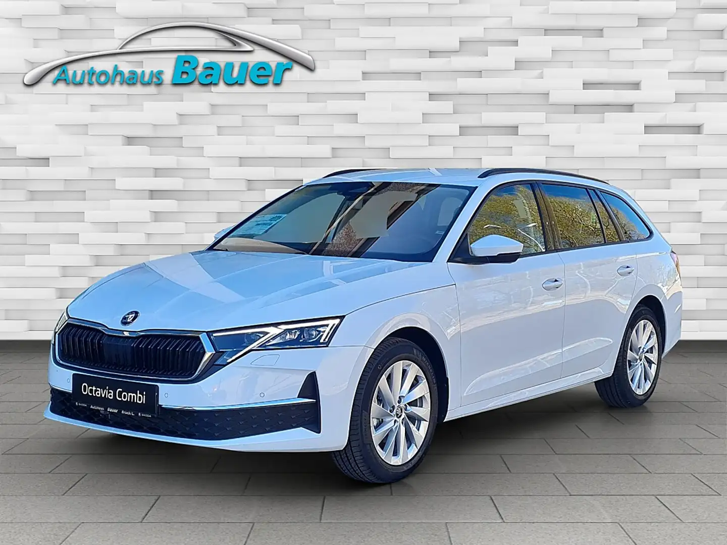 Skoda Octavia Kombi 2,0 TDI Selection DSG Weiß - 1