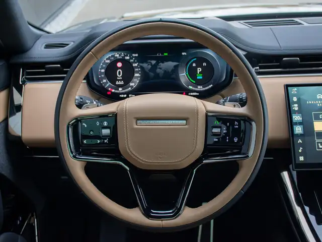 Land Rover Range Rover Sport view 14