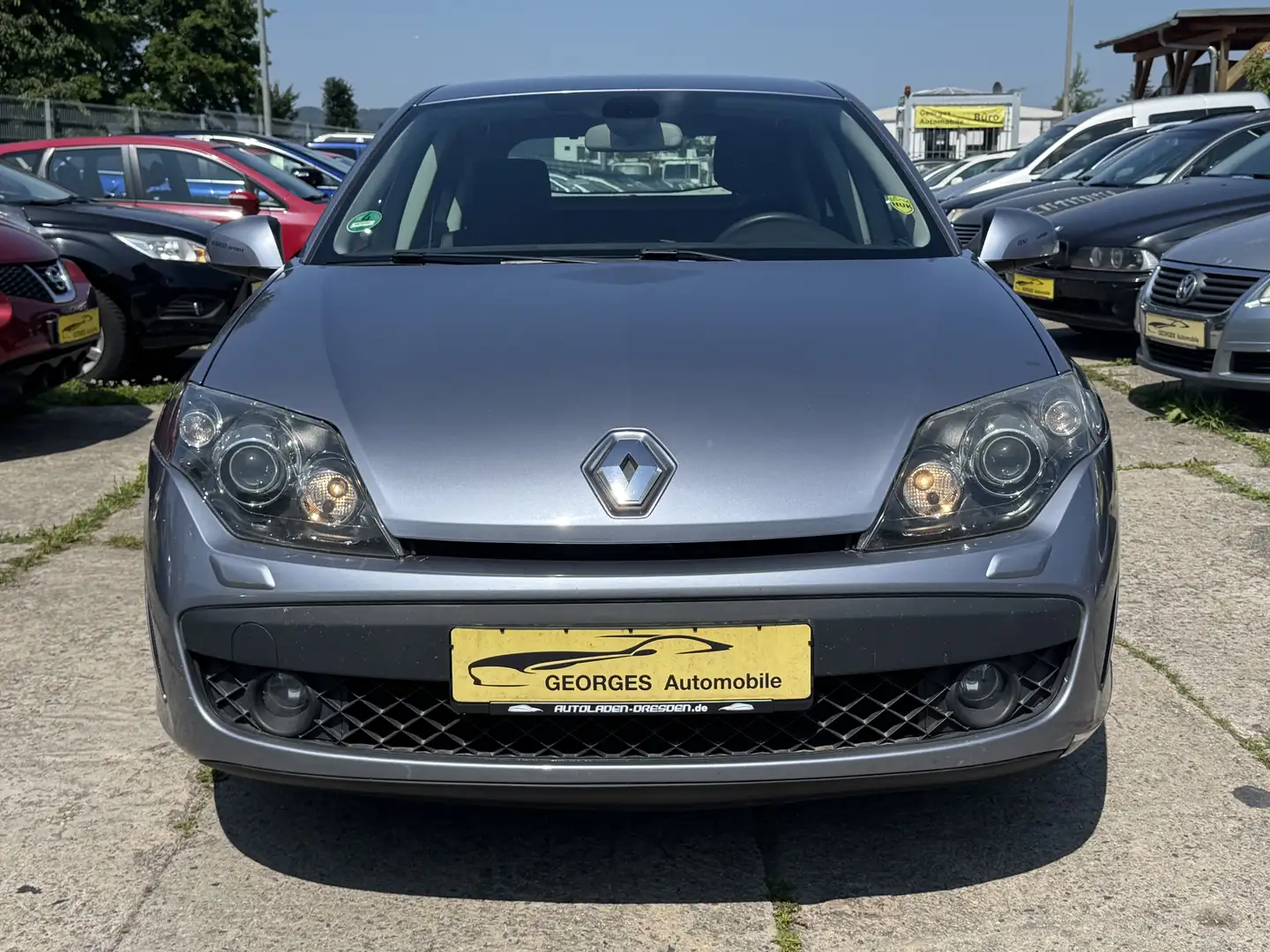 Renault Laguna 1.5 dCi Expression 1.Hand S.Heft Modrá - 2