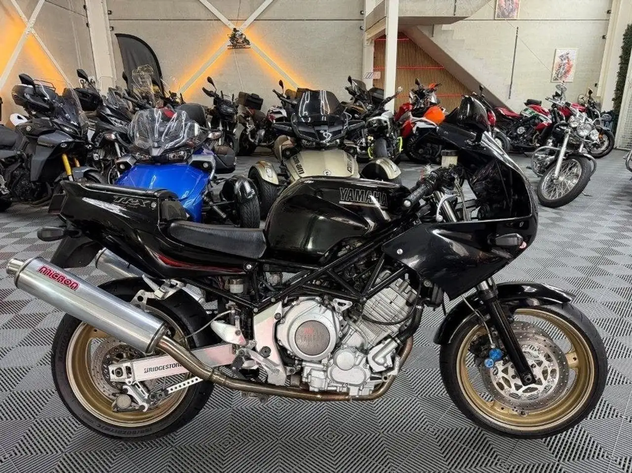 Yamaha TRX 850
