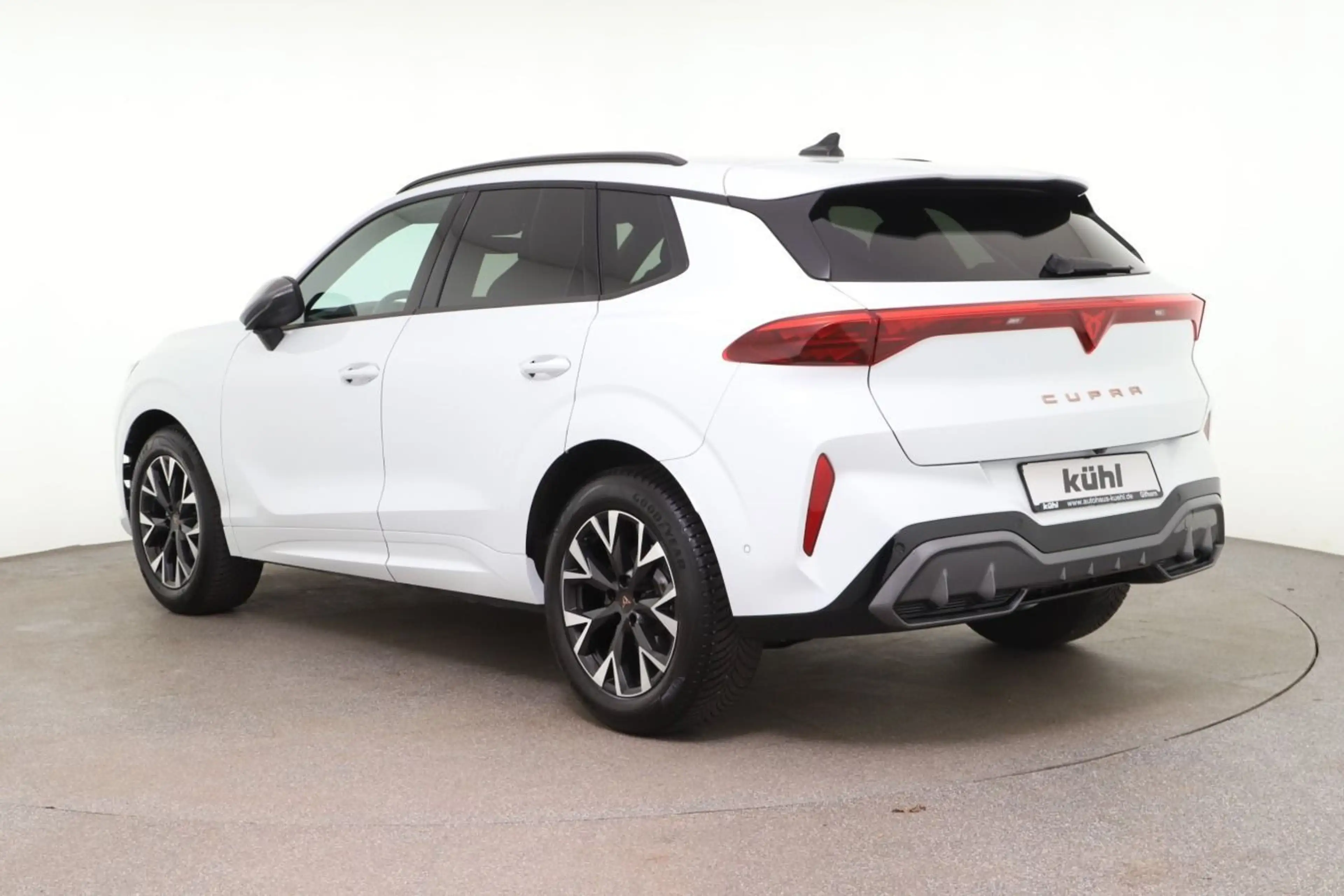 CUPRA Terramar 1.5 eTSI DSG LED/ACC/HuD/360°/Navi — photo 4