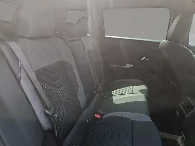 Jeep Compass view 9