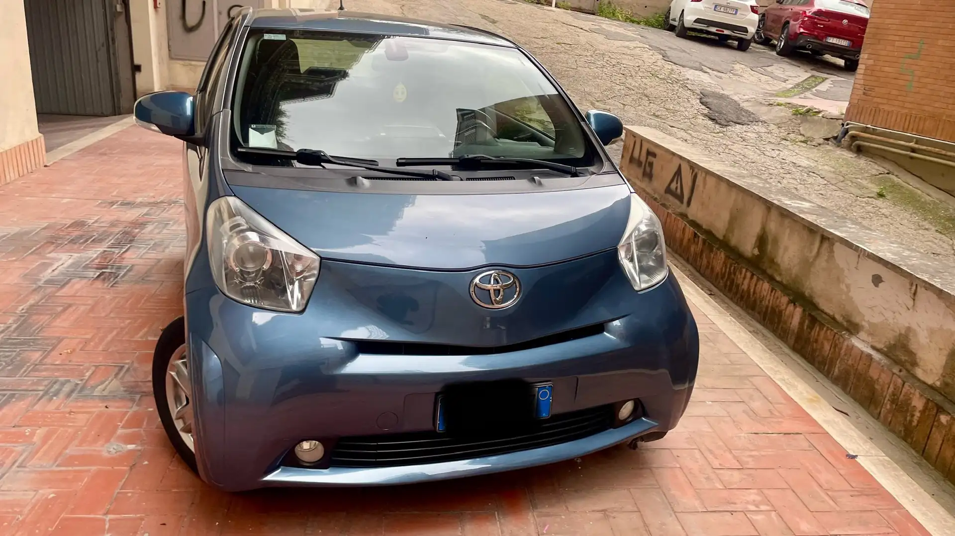 Toyota iQ 1.0 High Collection cvt - 1