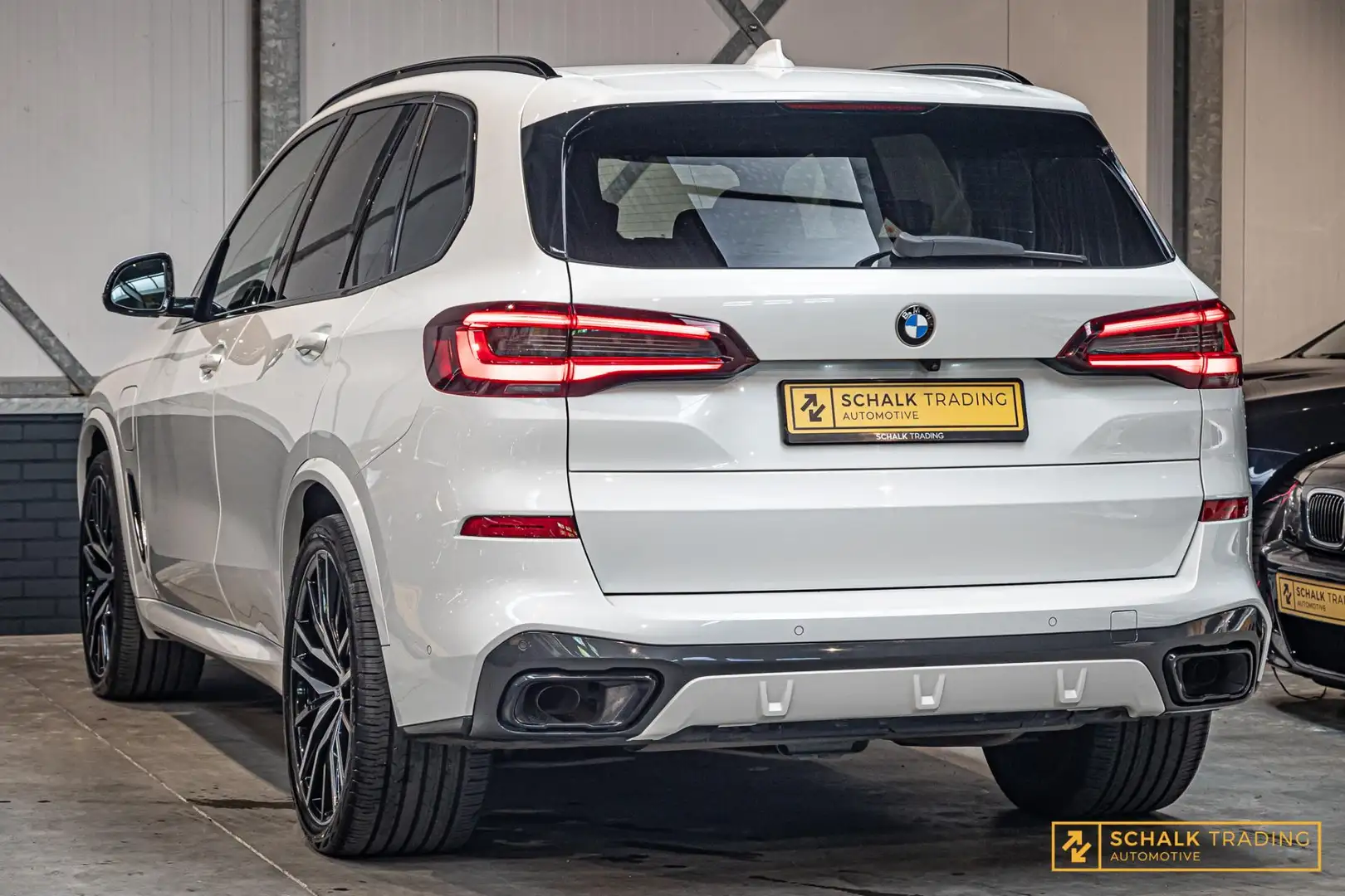 BMW X5 XDrive45e High Executive M-sport B&W Pano Full opt Wit - 2