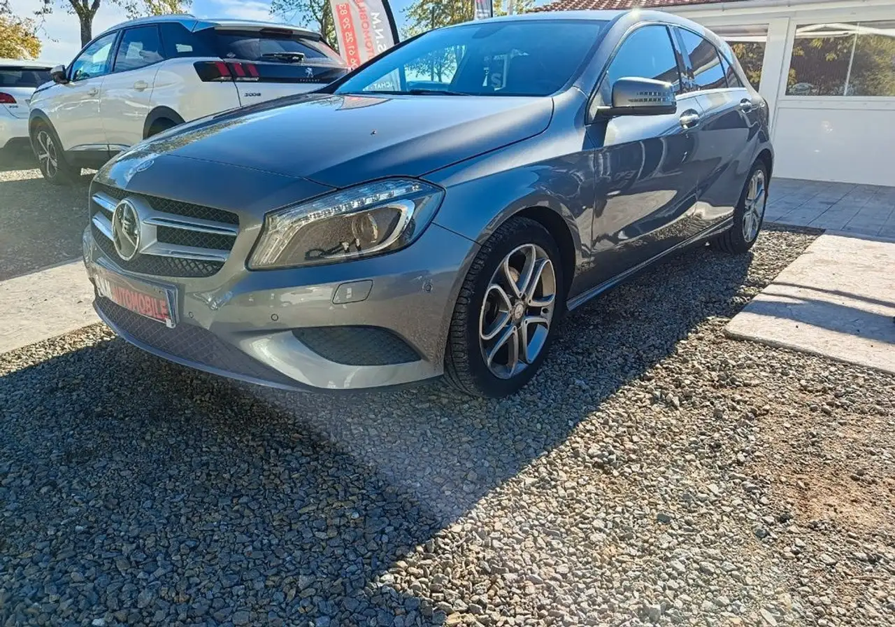 Mercedes-Benz A 200