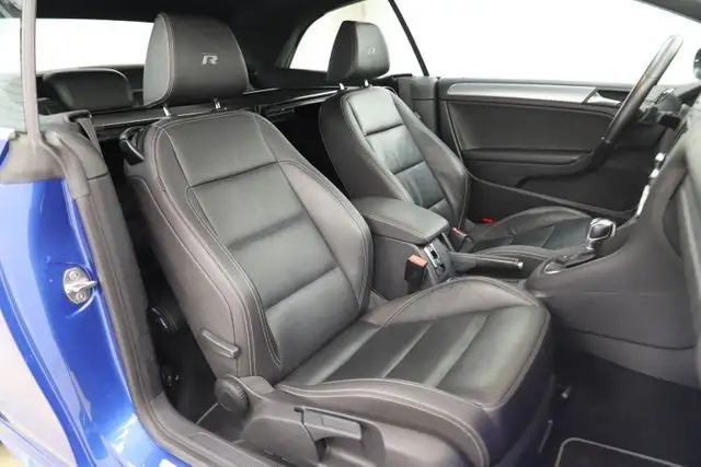 Volkswagen Golf view 13