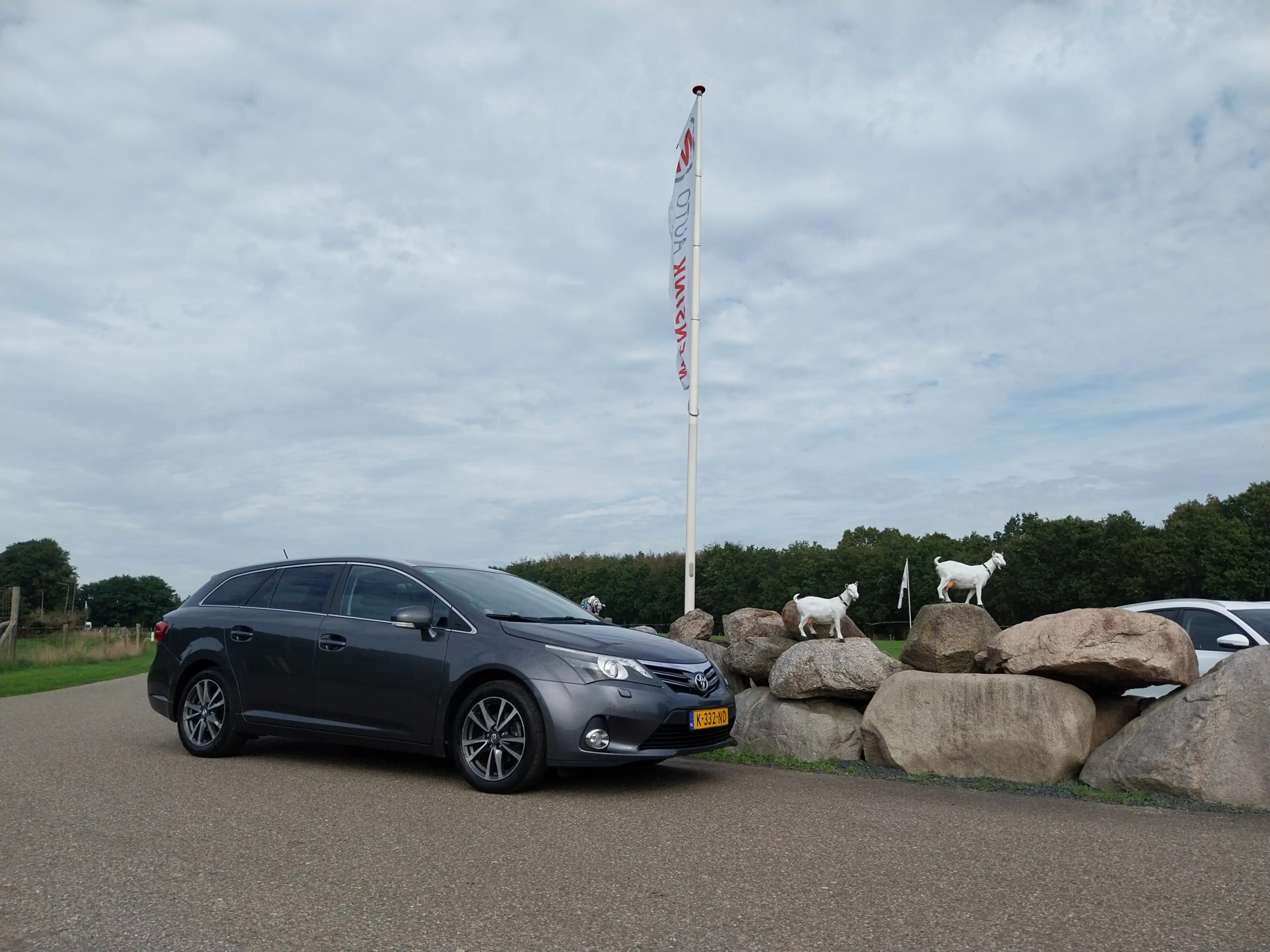Toyota Avensis Wagon 1.8 VVTi Dynamic XENON LED HALF LEER NAVI CR — photo 6