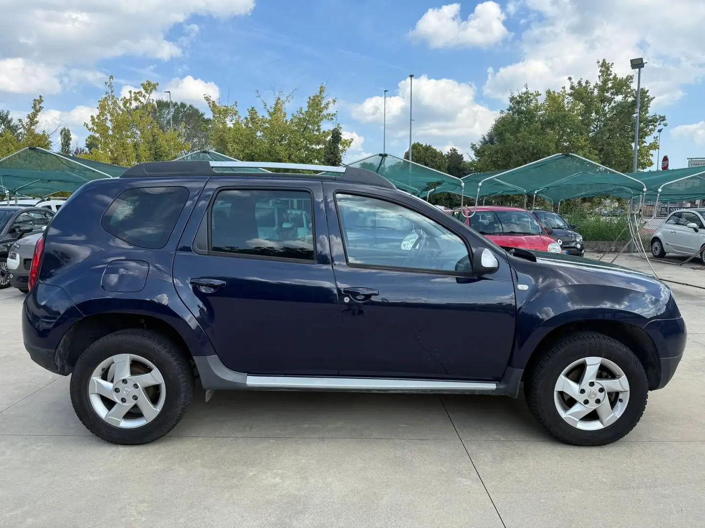 Dacia Duster 1.5 dci Laureate 110cv 4WD Bleu - 2