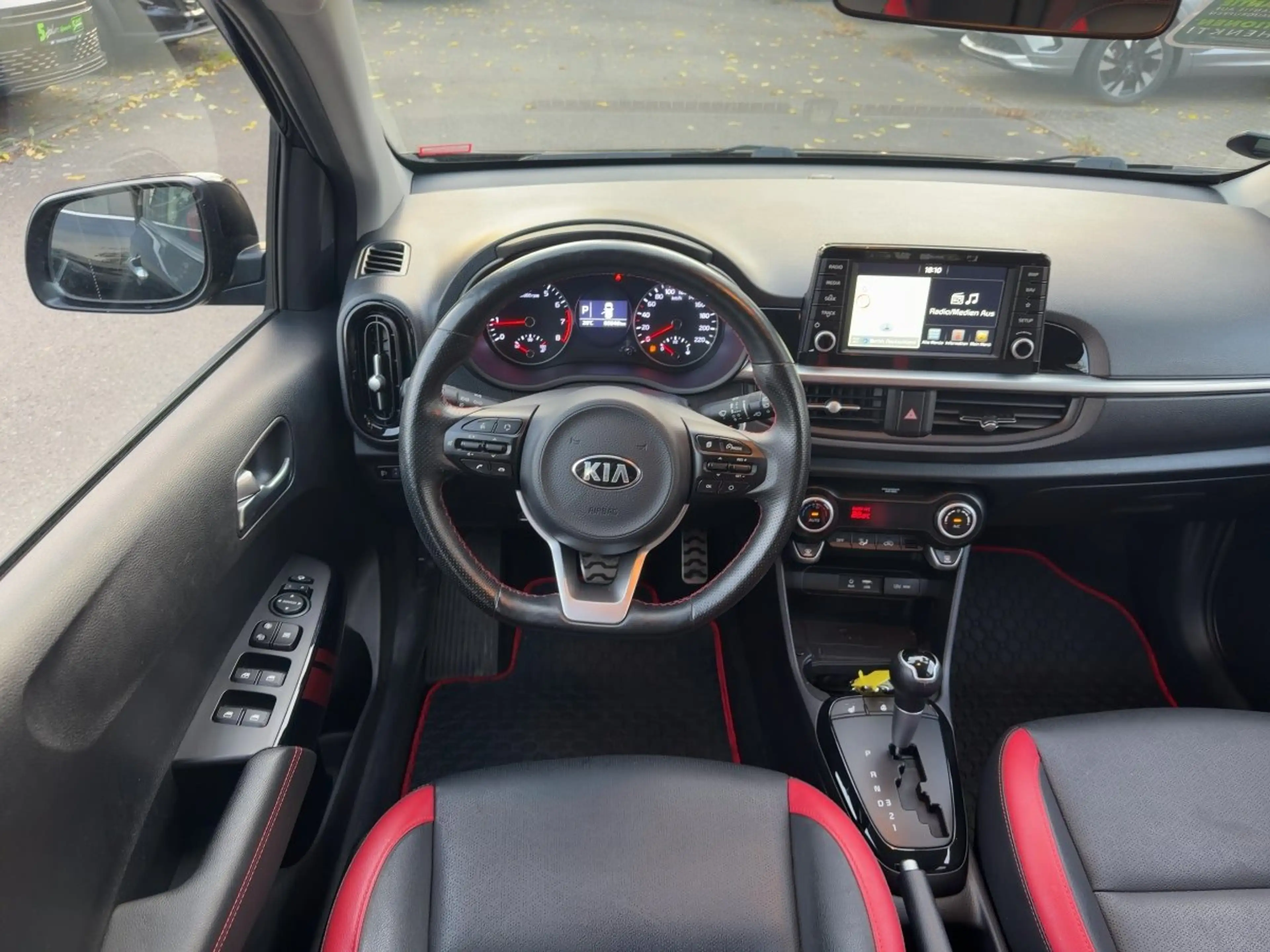 Kia Picanto 1.2 GT Line Kamera+KeyLess+Klimaauto — photo 14