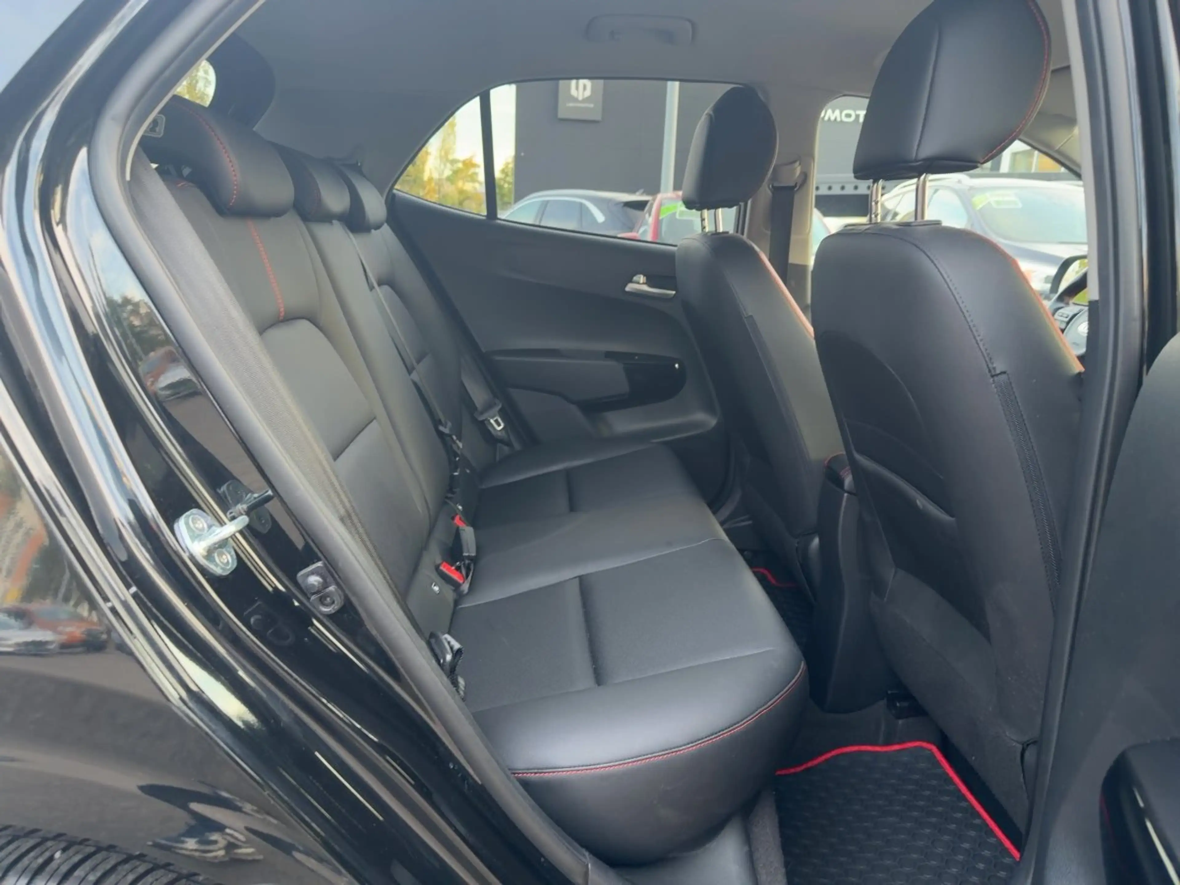 Kia Picanto 1.2 GT Line Kamera+KeyLess+Klimaauto — photo 13