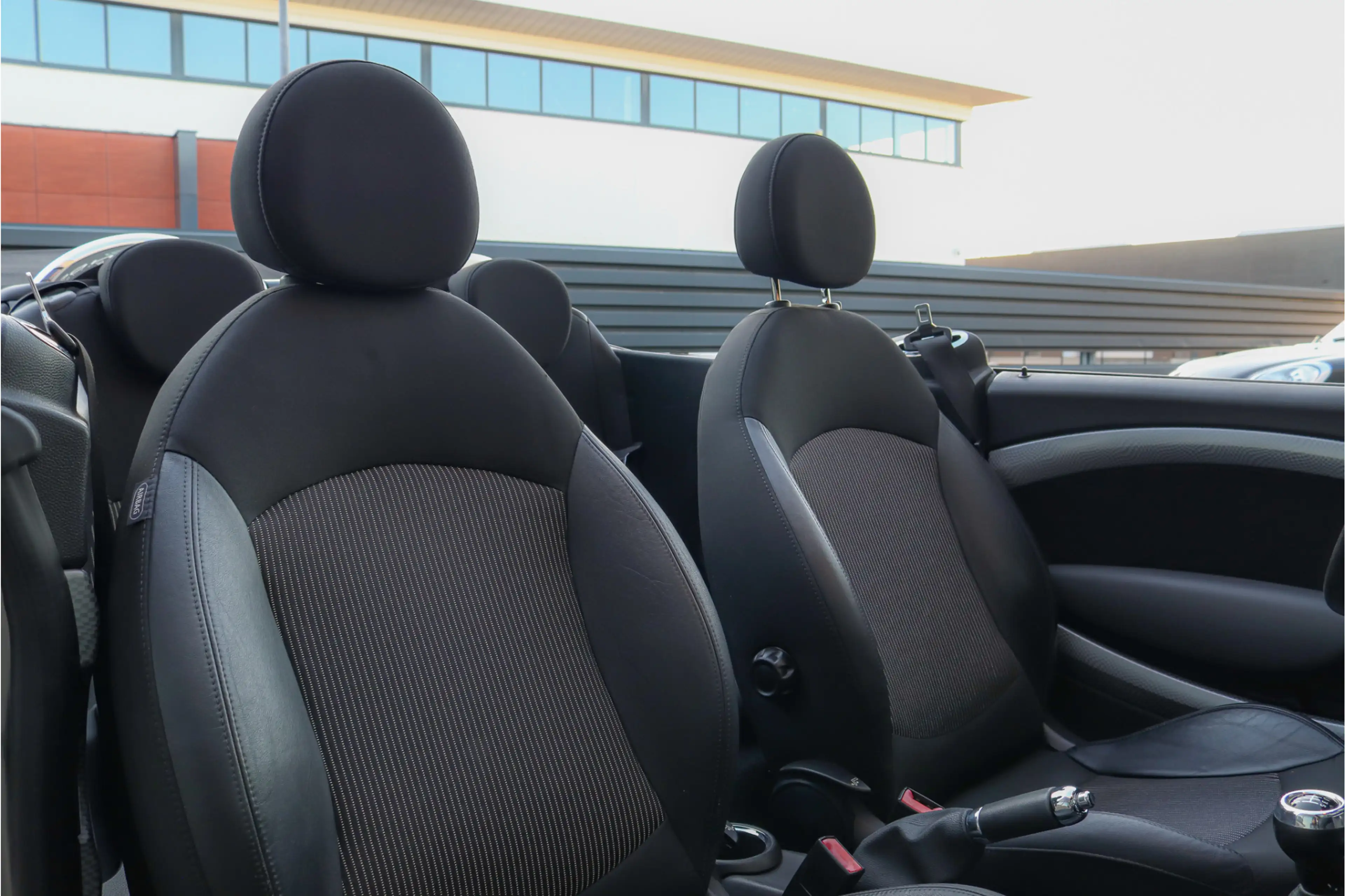 MINI Cooper S Cabrio 1.6 Chili Xenon Climate Harman/Kardon 174pk — photo 17