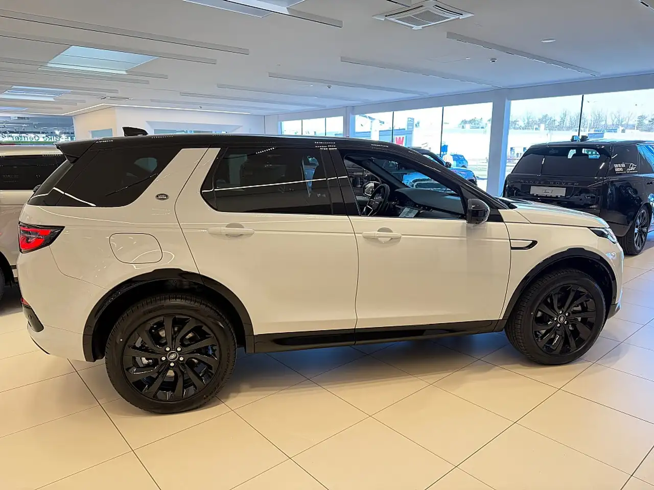 Land Rover Discovery Sport 2026