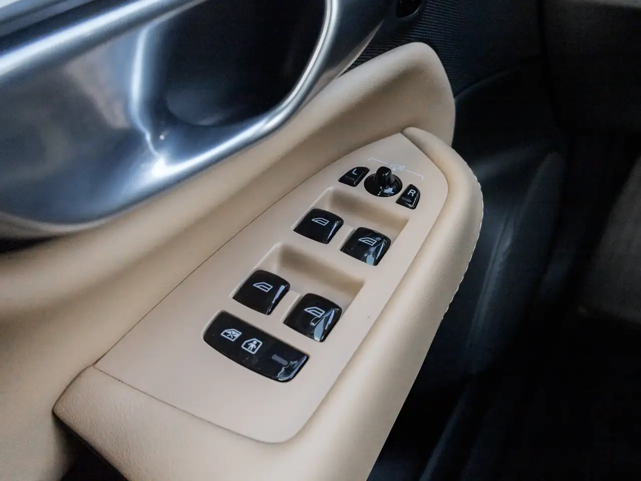 Volvo XC90 снимка Volvo XC90