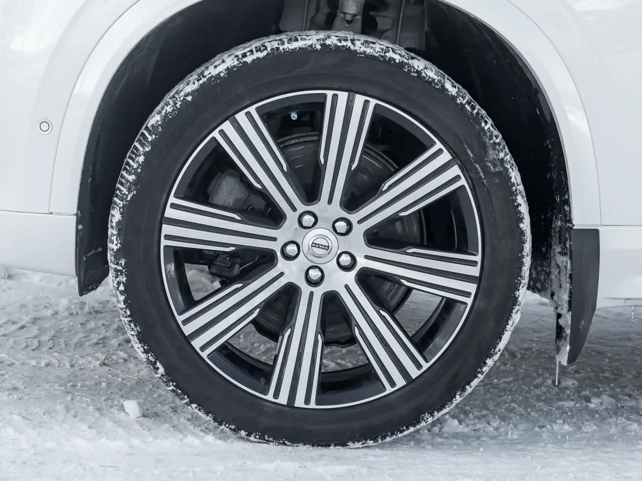 Volvo XC90 снимка Volvo XC90