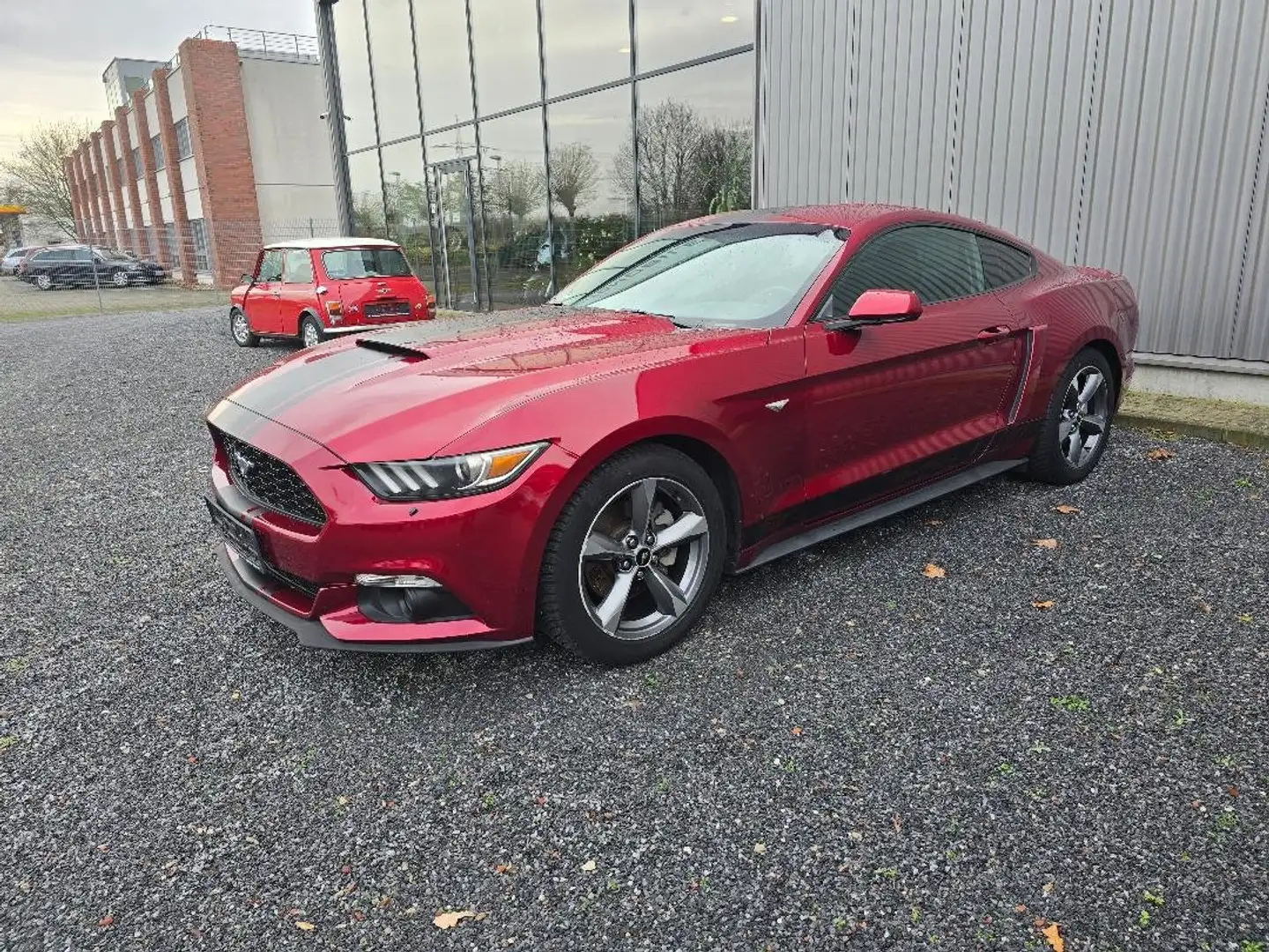 Ford Mustang Fastback 3,7 V6 Rouge - 1