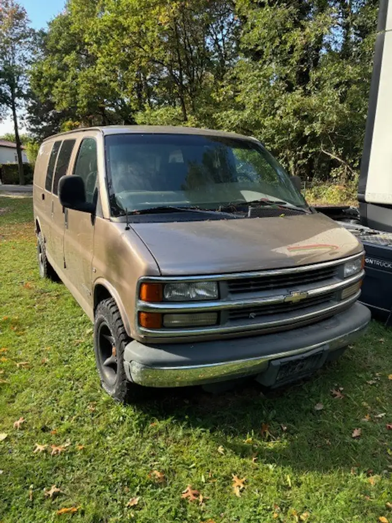 Chevrolet Express 2500 6,5l V8 - 1