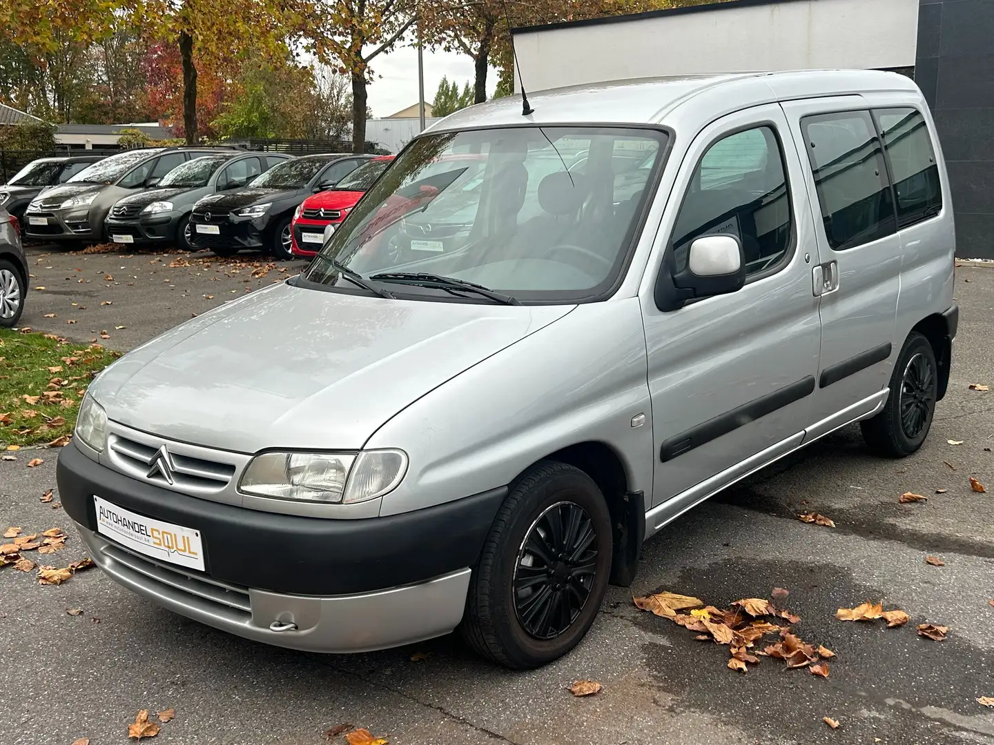 Citroen Berlingo 1.6i, 2002, 123.820km, 1e eigenaar, EXPORT-HANDEL Grijs - 1